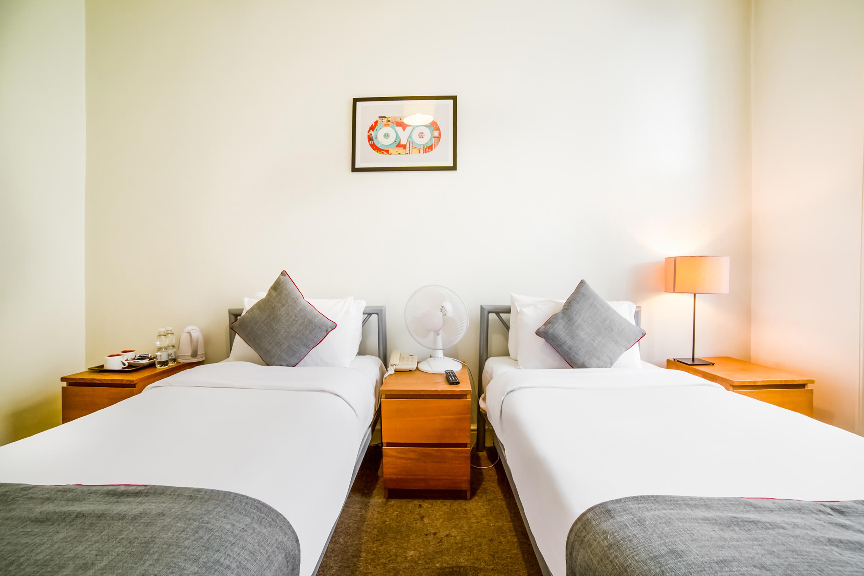 1 Lexham Gardens Hotel London Exterior photo